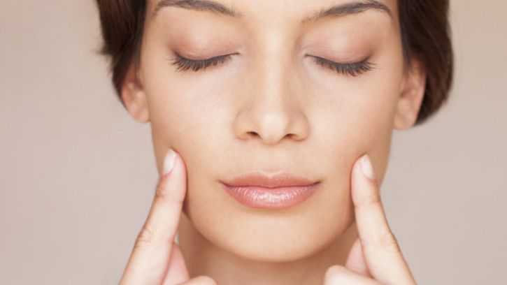 face yoga 1574425819 - یوگا صورت 2