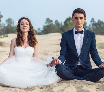 relieve wedding stress yoga 360x320 - یوگای عروسی